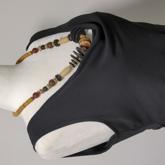 Vintage Eclectic Wood Beaded Necklace - Picture 3 of 13